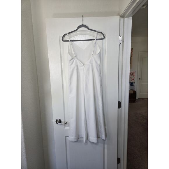 Avec Les Filles White Fitted Wide Leg V-Neck Cropped One-Piece Jumpsuit, Size 2 - Picture 10 of 16